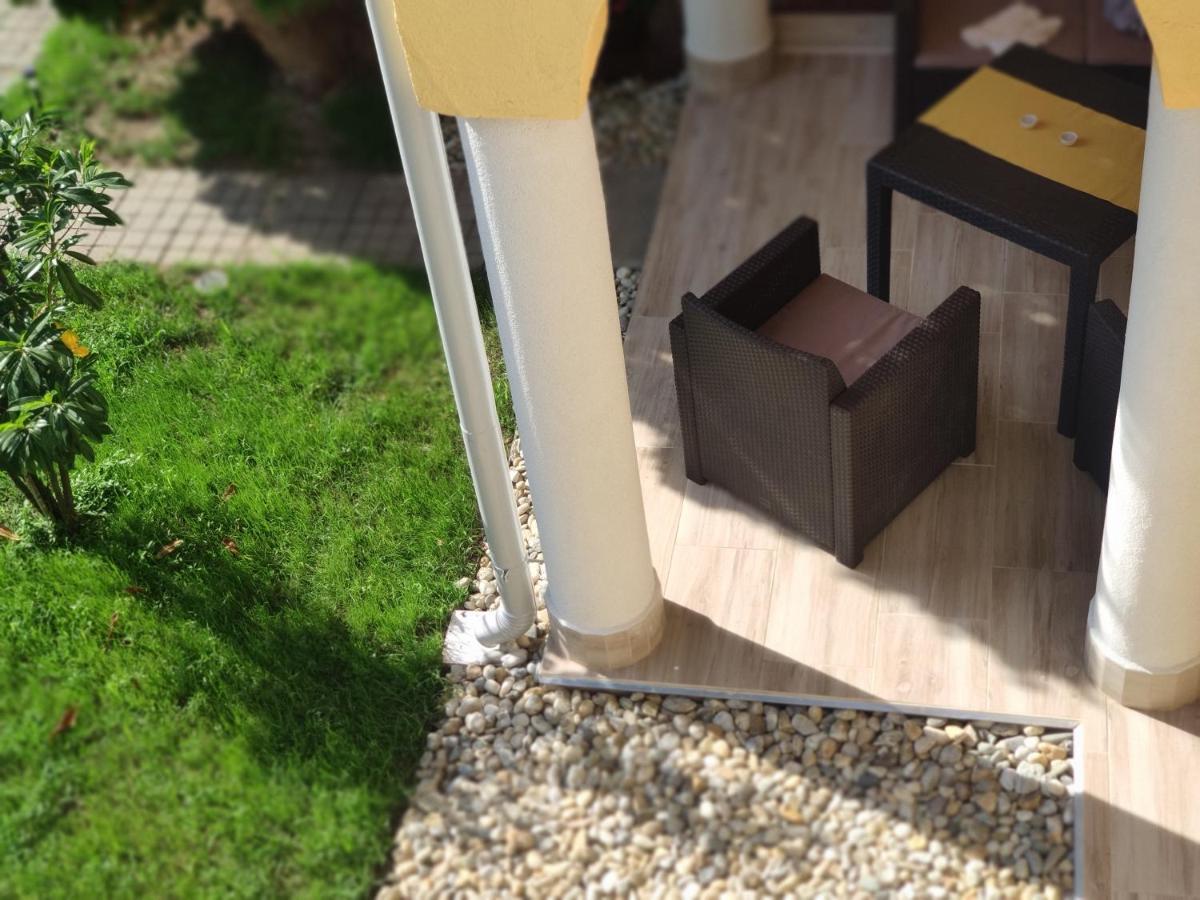 Helena Studio Apartman Siofok Luaran gambar