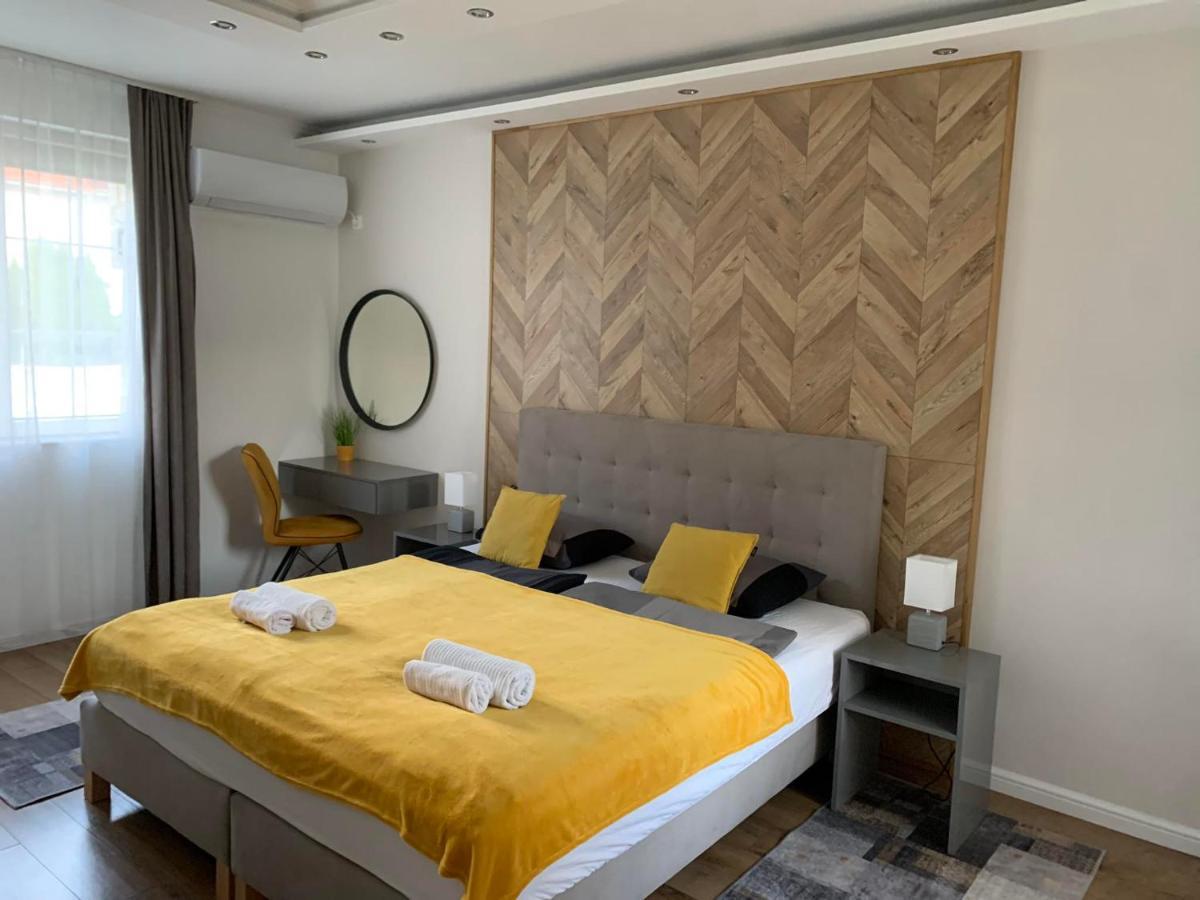 Helena Studio Apartman Siofok Luaran gambar
